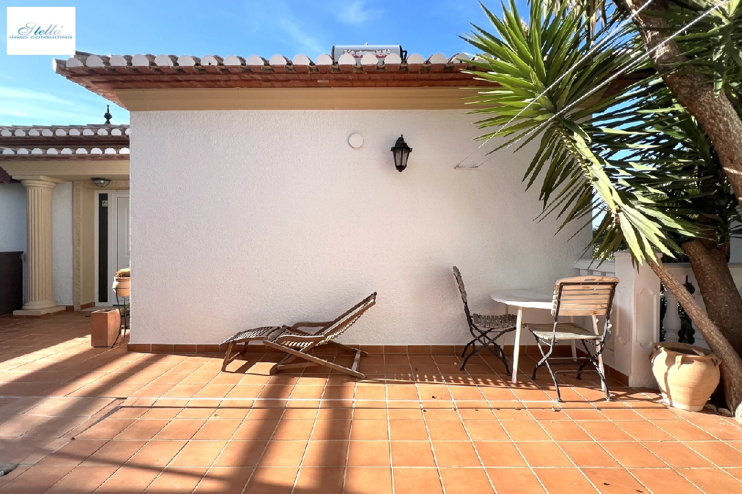 Villa in Denia(Marquesa VI) zu verkaufen, Wohnfläche 122 m², Baujahr 2001, Zustand gepflegt, + Fussbodenheizung, Klimaanlage, Grundstück 802 m², 4 Schlafzimmer, 3 Badezimmer, Pool, ref.: SC-T0924-41