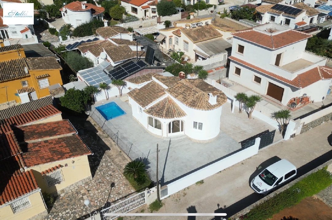 Villa in Els Poblets(Sorts de la mar 26A) zu verkaufen, Wohnfläche 80 m², Baujahr 1985, Zustand neuwertig, + KLIMA, Klimaanlage, Grundstück 303 m², 2 Schlafzimmer, 2 Badezimmer, Pool, ref.: AS-0824-7