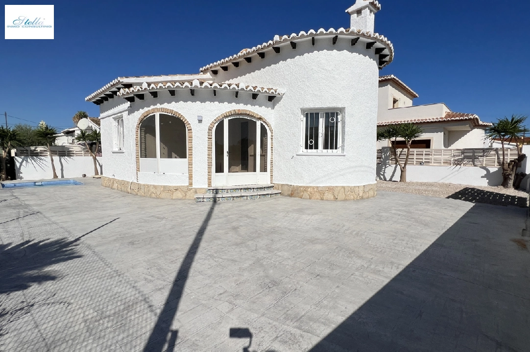 Villa in Els Poblets(Sorts de la mar 26A) zu verkaufen, Wohnfläche 80 m², Baujahr 1985, Zustand neuwertig, + KLIMA, Klimaanlage, Grundstück 303 m², 2 Schlafzimmer, 2 Badezimmer, Pool, ref.: AS-0824-19