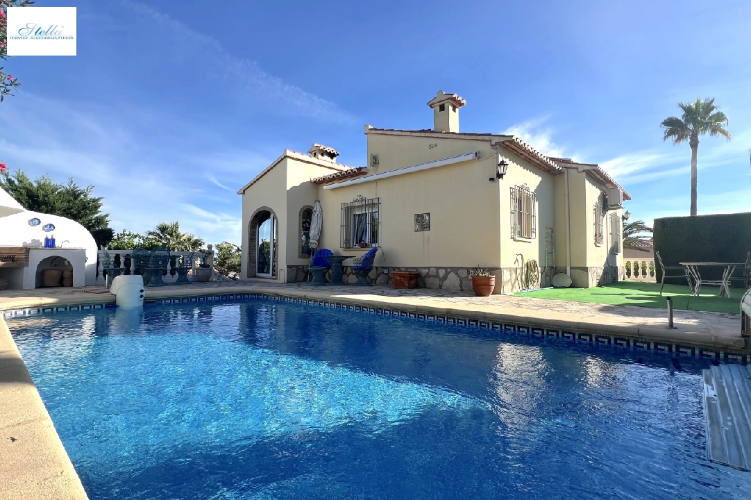 Villa in Denia(Marquesa 6 ) zu verkaufen, Wohnfläche 150 m², Baujahr 1995, Zustand gepflegt, + Zentralheizung, Klimaanlage, Grundstück 800 m², 3 Schlafzimmer, 3 Badezimmer, Pool, ref.: AS-0924-2