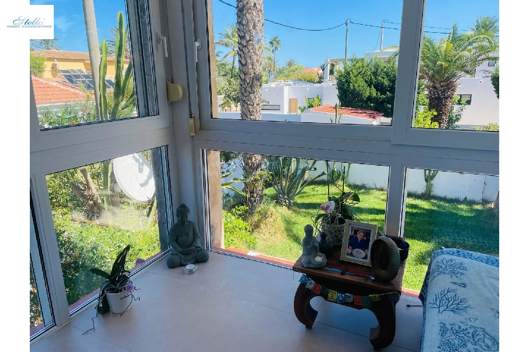 Villa in Denia zu verkaufen, Wohnfläche 133 m², Baujahr 1970, Klimaanlage, Grundstück 350 m², 3 Schlafzimmer, 2 Badezimmer, Pool, ref.: UM-UV-0624-35