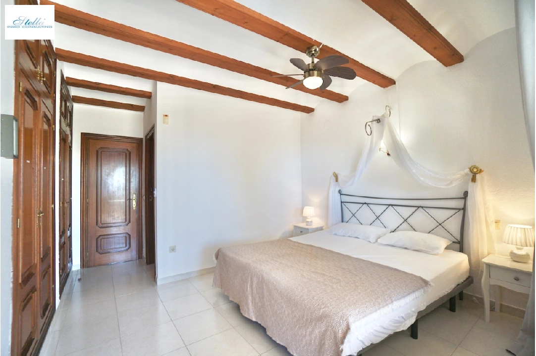 Villa in Benitachell(La Cumbre del Sol) zu verkaufen, Wohnfläche 340 m², Grundstück 994 m², 5 Schlafzimmer, 5 Badezimmer, Pool, ref.: CA-H-1677-AMB-13