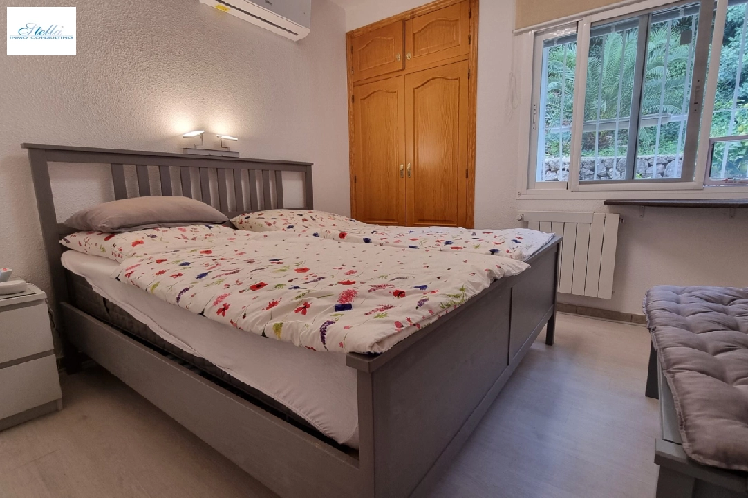 Villa in Ador zu verkaufen, Wohnfläche 120 m², Baujahr 2002, + Zentralheizung, Klimaanlage, Grundstück 950 m², 4 Schlafzimmer, 1 Badezimmer, Pool, ref.: AP-0224-6