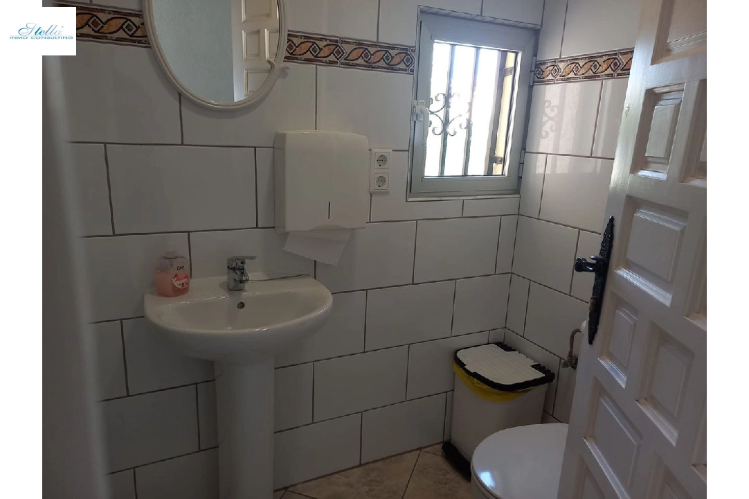 Villa in San Fulgencio zu verkaufen, Wohnfläche 216 m², Zustand gepflegt, Klimaanlage, Grundstück 268 m², 5 Schlafzimmer, 2 Badezimmer, ref.: HA-M-SC-OFI-17