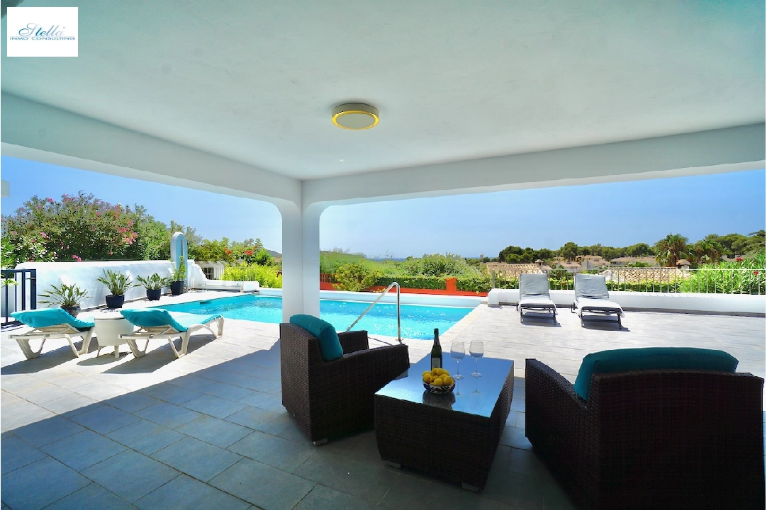 Villa in Moraira(Camarrocha) zu verkaufen, Wohnfläche 261 m², Klimaanlage, Grundstück 831 m², 3 Schlafzimmer, 3 Badezimmer, Pool, ref.: CA-H-1670-AMB-24