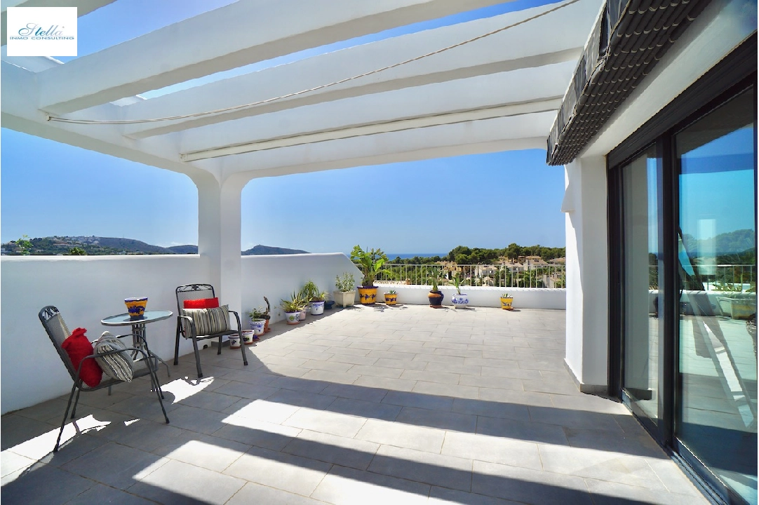 Villa in Moraira(Camarrocha) zu verkaufen, Wohnfläche 261 m², Klimaanlage, Grundstück 831 m², 3 Schlafzimmer, 3 Badezimmer, Pool, ref.: CA-H-1670-AMB-46