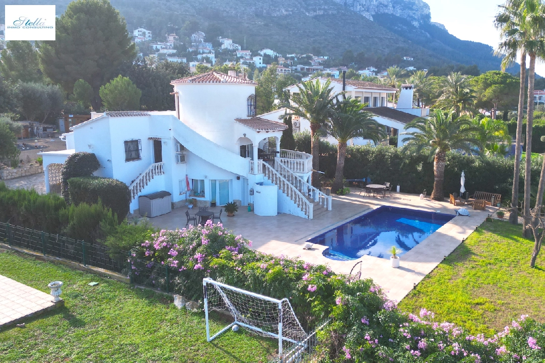 Villa in Denia zu verkaufen, Wohnfläche 190 m², Baujahr 1984, Zustand gepflegt, + KLIMA, Klimaanlage, Grundstück 1900 m², 4 Schlafzimmer, 4 Badezimmer, Pool, ref.: AS-1024-1