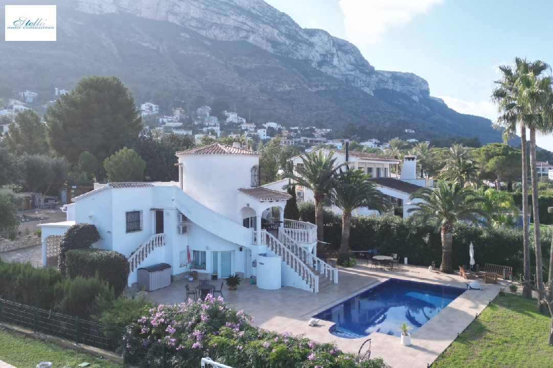 Villa in Denia zu verkaufen, Wohnfläche 190 m², Baujahr 1984, Zustand gepflegt, + KLIMA, Klimaanlage, Grundstück 1900 m², 4 Schlafzimmer, 4 Badezimmer, Pool, ref.: AS-1024-42