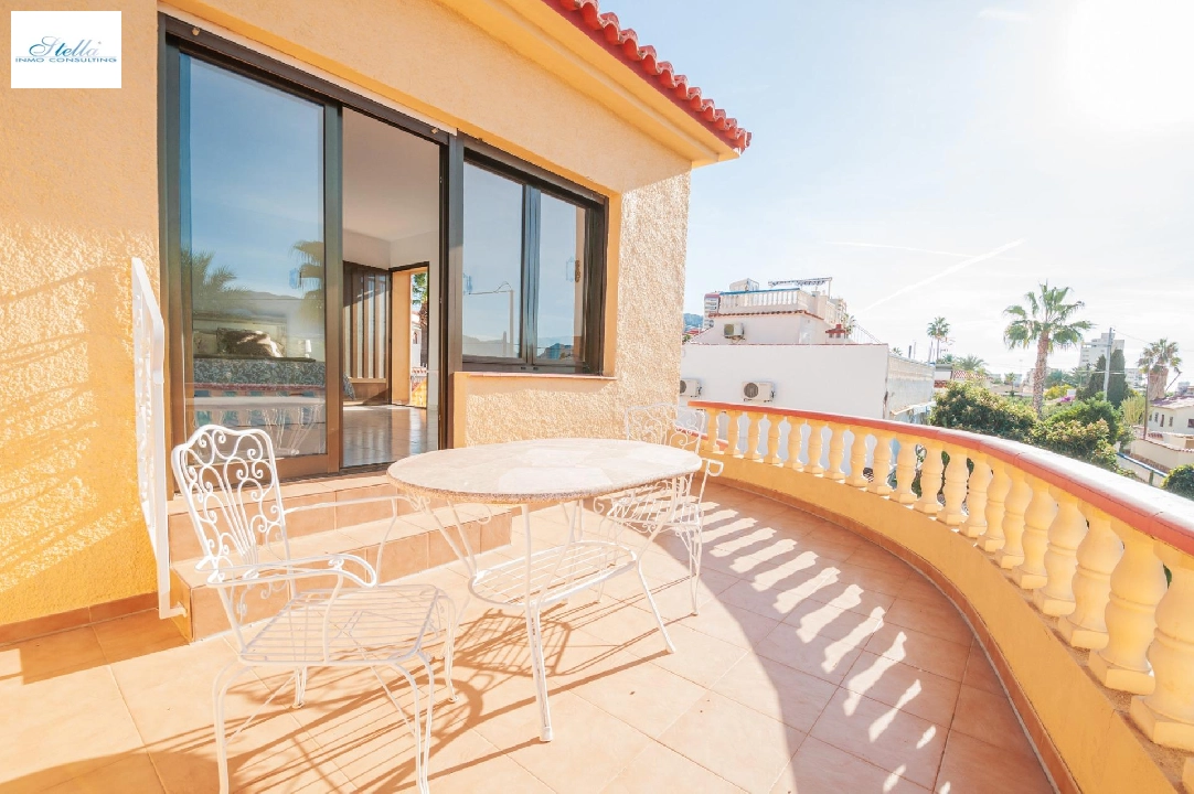 Villa in Calpe(Playa De La Fossa) zu verkaufen, Wohnfläche 195 m², Klimaanlage, Grundstück 500 m², 3 Schlafzimmer, 3 Badezimmer, Pool, ref.: COB-3496-10535-19