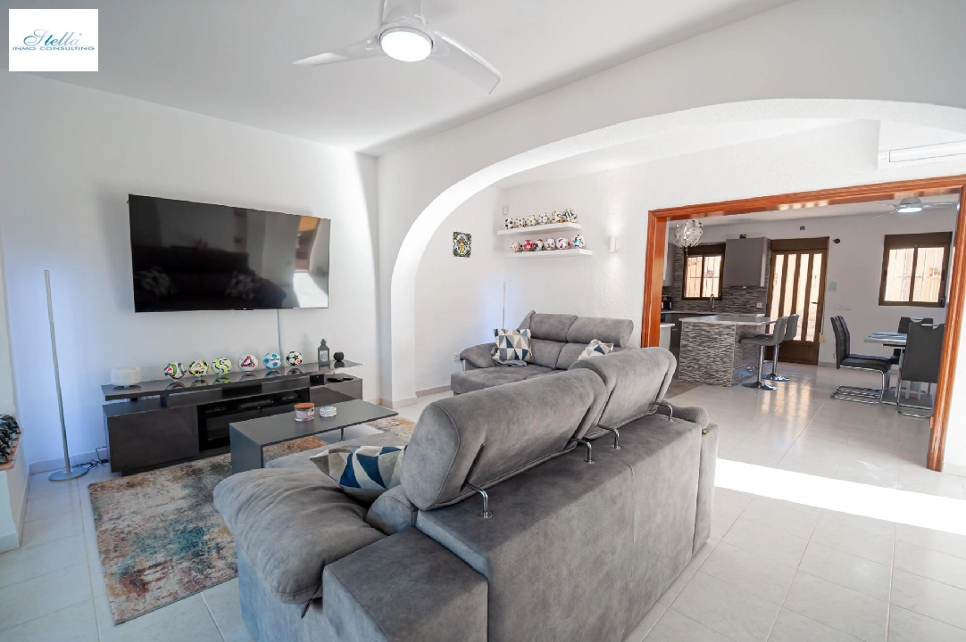 Villa in Calpe(Playa De La Fossa) zu verkaufen, Wohnfläche 195 m², Klimaanlage, Grundstück 500 m², 3 Schlafzimmer, 3 Badezimmer, Pool, ref.: COB-3496-10535-8