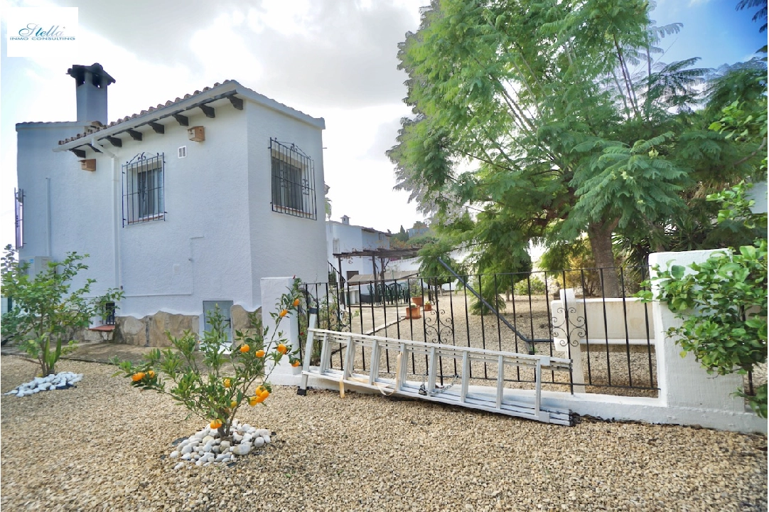 Villa in Moraira(Pinar del Advocat) zu verkaufen, Wohnfläche 184 m², Grundstück 795 m², 3 Schlafzimmer, 2 Badezimmer, Pool, ref.: CA-H-1838-AMB-26