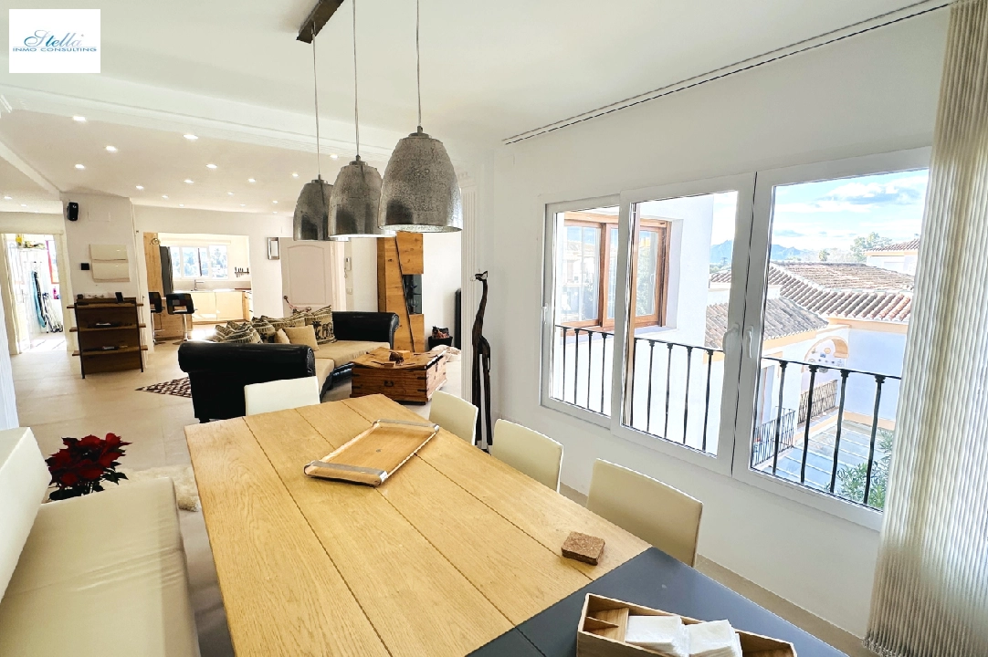 Penthouse Apartment in Denia(Las Marinas) zu verkaufen, Wohnfläche 168 m², Baujahr 98, Zustand neuwertig, + Fussbodenheizung, Klimaanlage, 4 Schlafzimmer, 3 Badezimmer, Pool, ref.: AS-0325-23