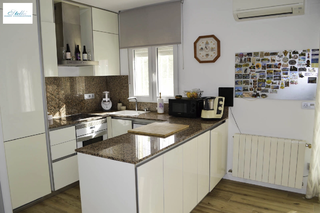 Villa in Denia zu verkaufen, Wohnfläche 121 m², Klimaanlage, Grundstück 623 m², 4 Schlafzimmer, 2 Badezimmer, Pool, ref.: CO-C25935-25