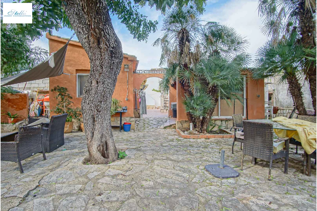 Villa in Denia zu verkaufen, Wohnfläche 269 m², Baujahr 1973, + KLIMA, Klimaanlage, Grundstück 1545 m², 6 Schlafzimmer, 4 Badezimmer, Pool, ref.: BP-8234DEN-13