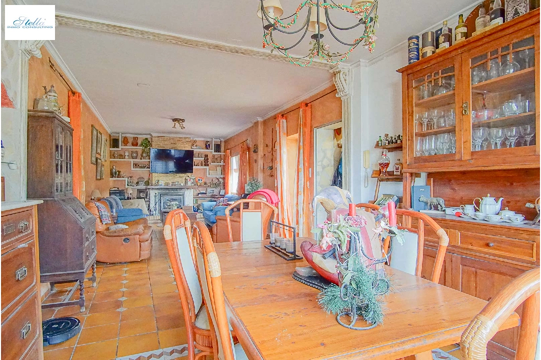 Villa in Denia zu verkaufen, Wohnfläche 269 m², Baujahr 1973, + KLIMA, Klimaanlage, Grundstück 1545 m², 6 Schlafzimmer, 4 Badezimmer, Pool, ref.: BP-8234DEN-41